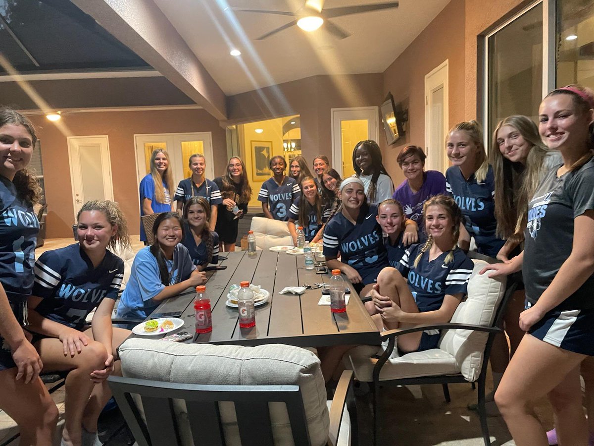 Wolves continue to show their pack strength in each post-season game.

Region 2 is filled w/ quality programs, competitive athletes, &amp; coaching staffs who are committed to growing the game.

Post-game team dinner to celebrate tonight. 💙 Next, we prep for Monday.

#OurWay
#2ndSzn