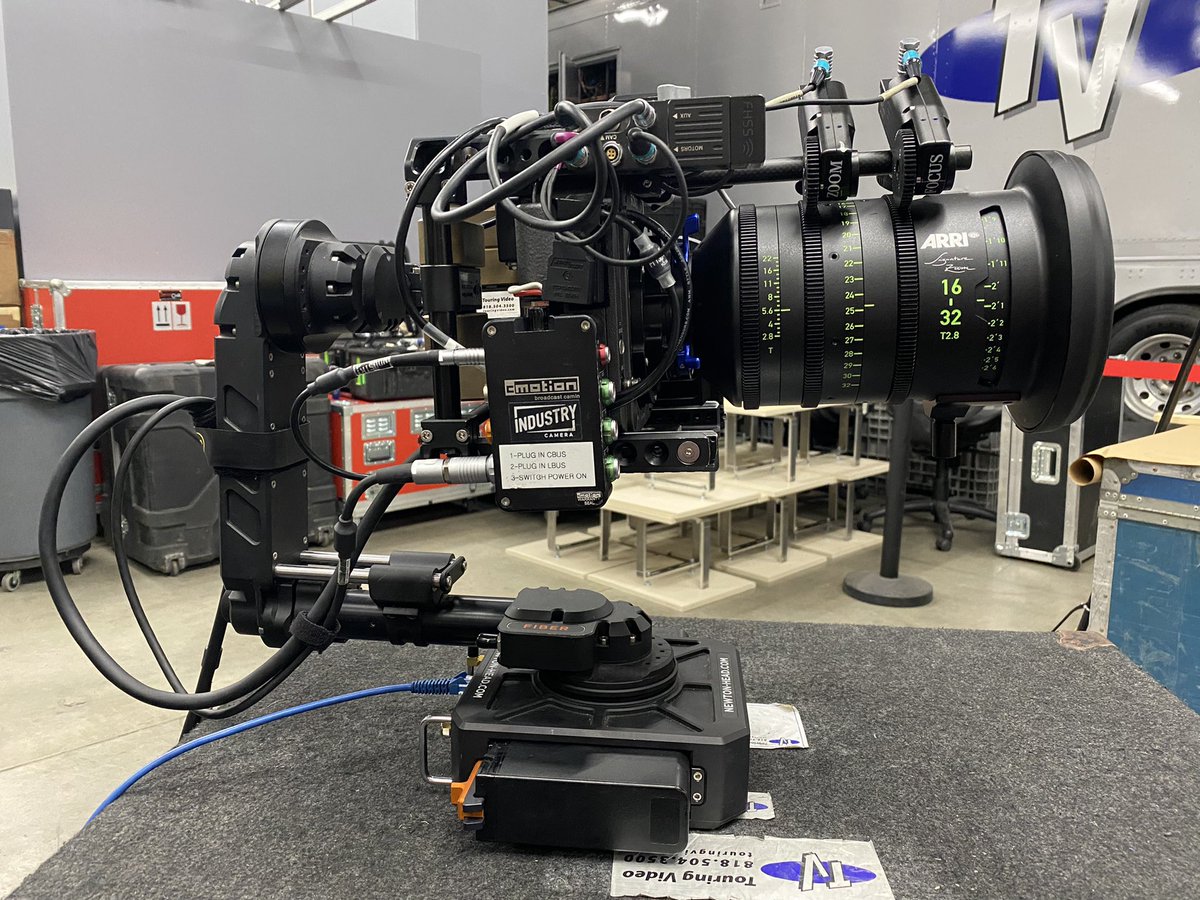 ProCinemaDrone's tweet photo. Prepping the #SonyRialto #ARRISignaturezoom #Newton + full RCP Ctrl #Cmotion &amp; #RTMOTION Marriage https://t.co/DEHAeyTvvn