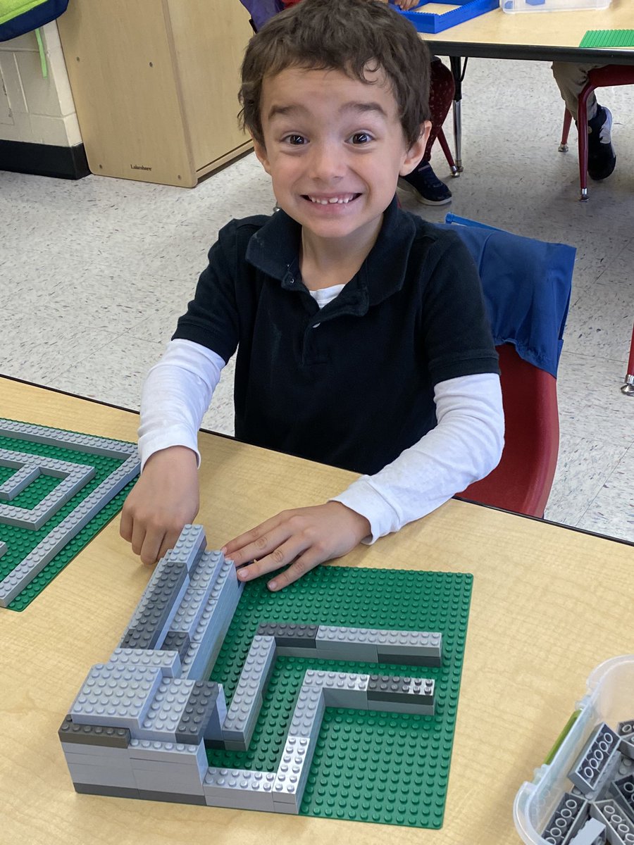 Erika_Goldman's tweet photo. We were lucky enough to spend MORE time with #bricks4kids today! Our smiles could not get any bigger! ๐ Many thanks to @RedBankSup and @rbpsEAGLES for this fun, stimulating and creative experience! @thartman05 #RBBisBIA https://t.co/m1YA7lm5iO
