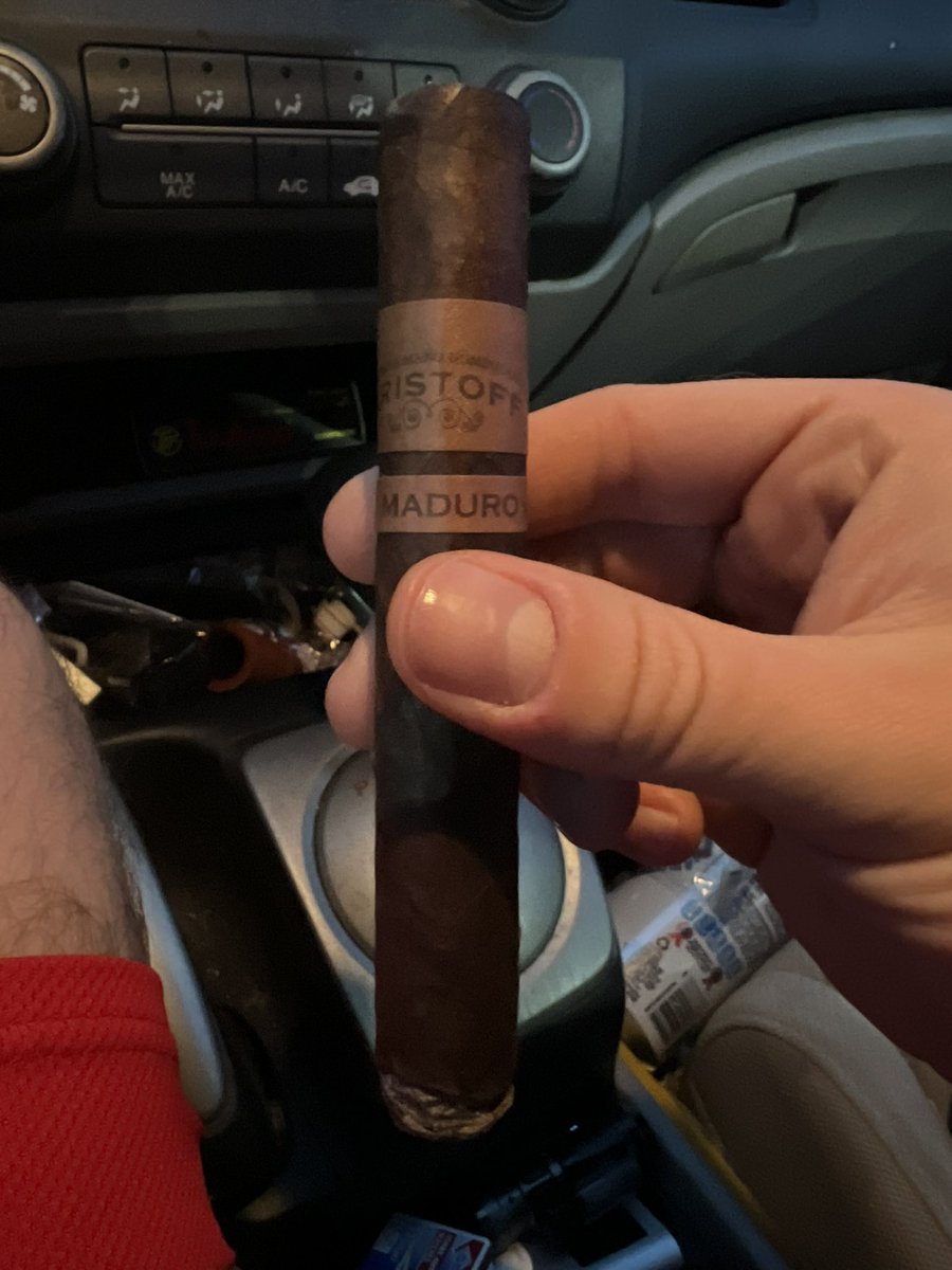 baize82's tweet photo. Post workout smoke - Kristoff Maduro https://t.co/Kp2gDykpAY