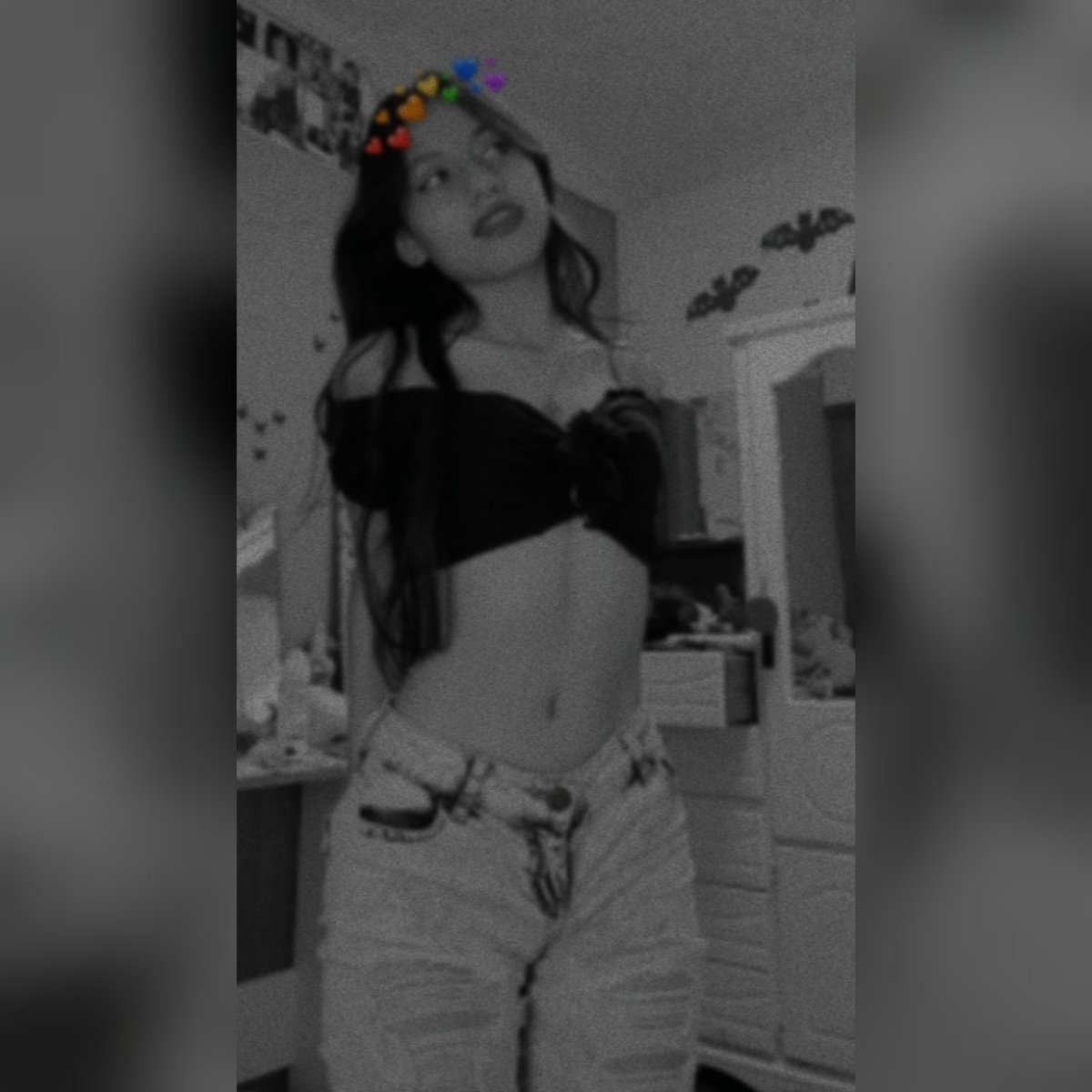😼