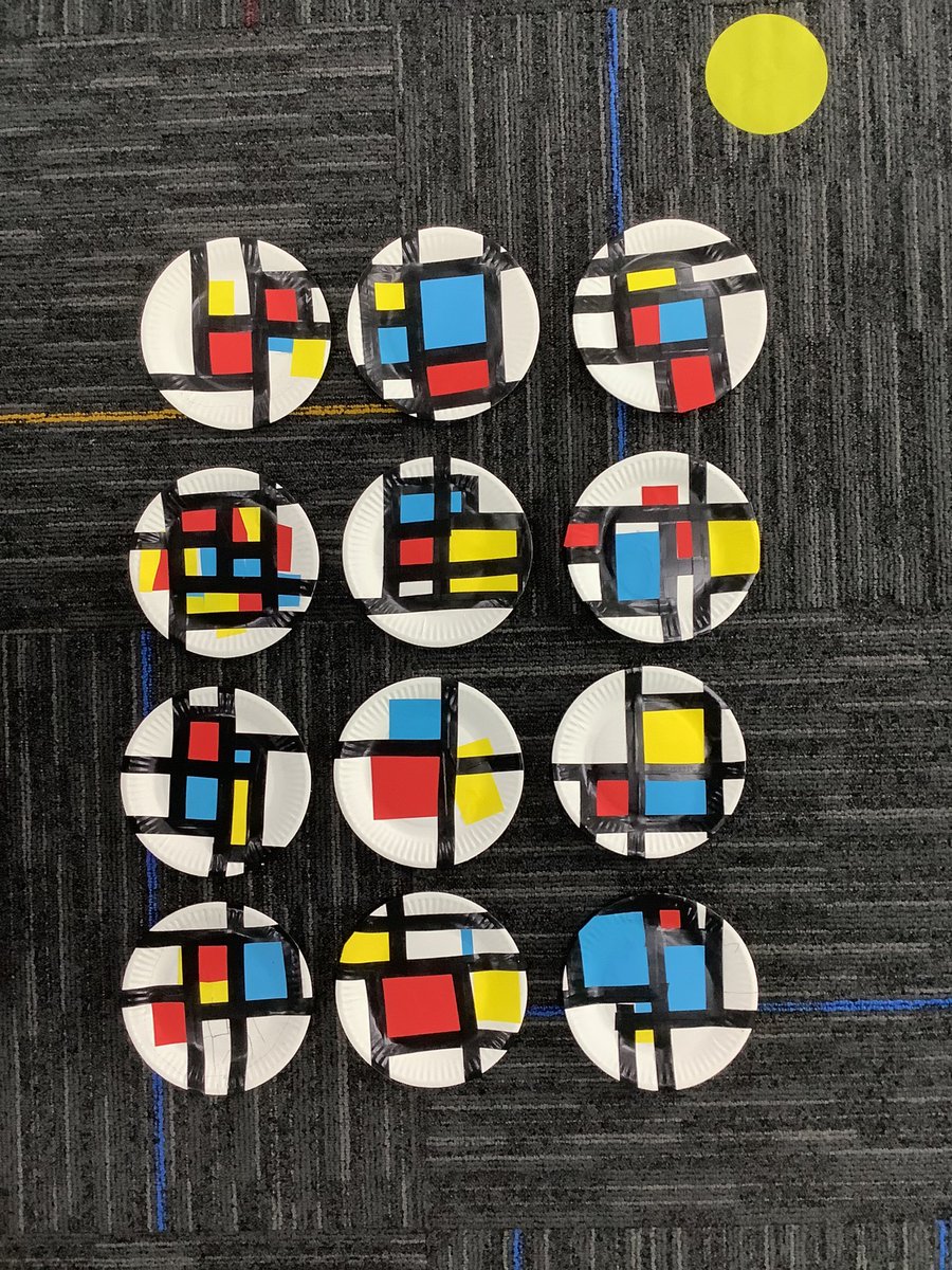 AprilQuimpo's tweet photo. Talking about primary colors with K5, we ventured into Piet Mondrian’s style.  #ElementsOfArt https://t.co/yUZo3fPM2f