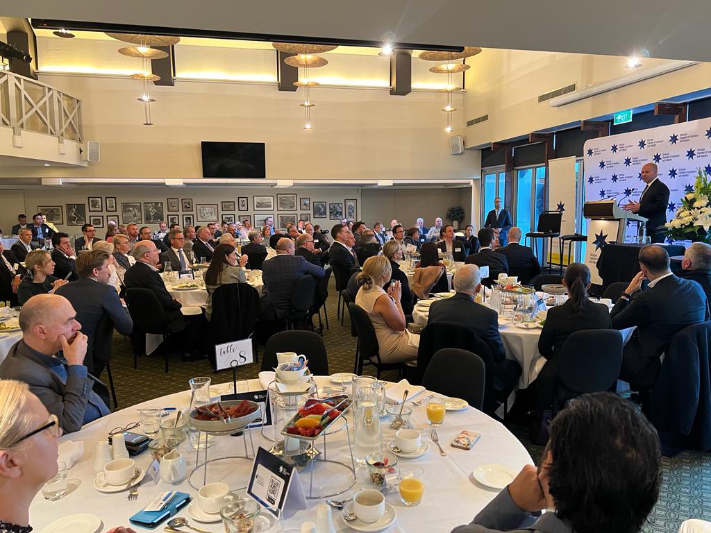 JoshFrydenberg's tweet photo. This morning I addressed @vicchamber to discuss Australia’s world leading economic recovery & how we’re building a stronger future.
Small business is the backbone of our economy - a re-elected Coalition will support the creation of 400k small businesses over the next 5 years. https://t.co/n0PJpCdyhx