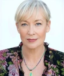 TalkingPrisoner's tweet photo. Our interview with Anna Hruby is dropping today
#TalkingPrisoner #Prisoner #CellBlockh #AnnaHruby #HomeandAway #Channel10 #Channel7 #ITV #STV #Channel5 https://t.co/2Q9VaRmbh8