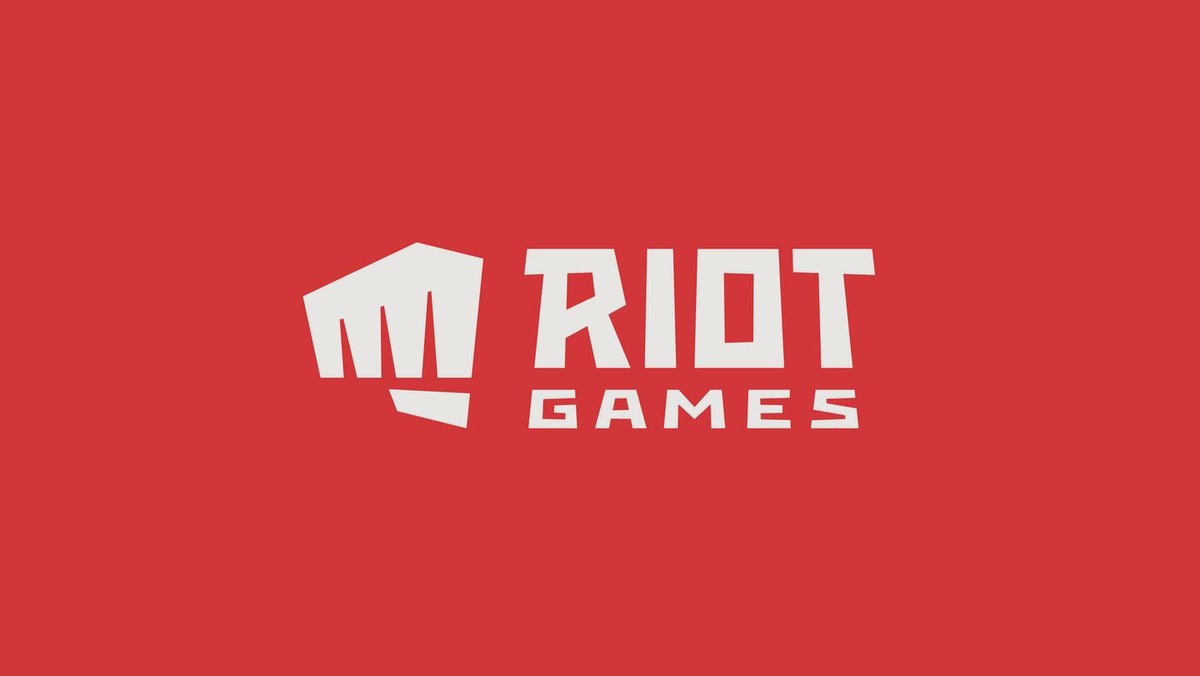 Respawn was an amazing place to work and I really enjoyed my time on Apex legends! I met some incredible people and worked on a dope project for 4 years. I'm sad to go but I'm excited to announce I've joined Riot Games as a 3d character artist and im excited for a new journey