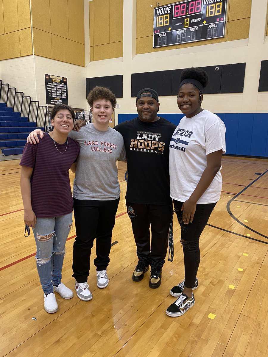 Excited to move forward and playing at the next level with my AUU sister <a href="/Jada_West45/">Jada West</a> !! <a href="/PennStateBeaver/">Penn State Beaver</a>, here we come!!! #2022SigningDay