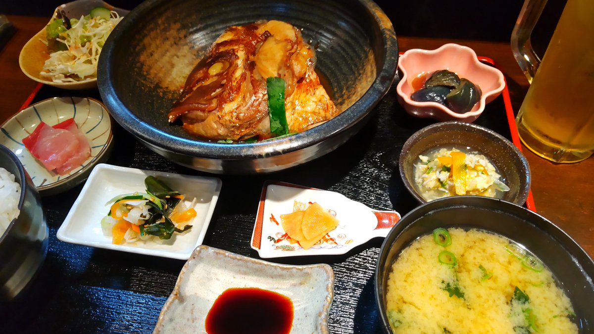 4fnFmlewvNMc7MI's tweet photo. 真鯛のあらだき御膳1000円税込 https://t.co/NGbC5reQCO
