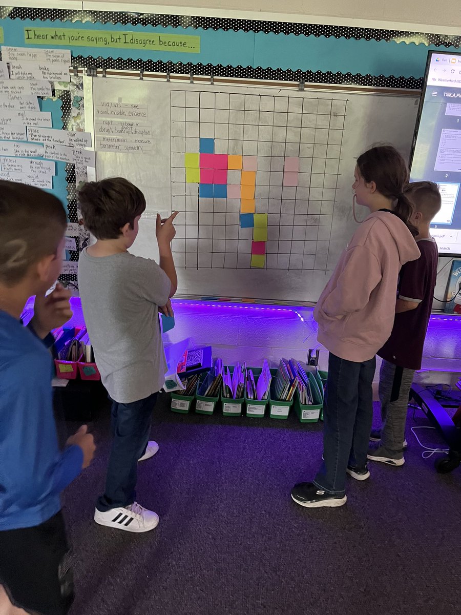 RedmonRoos's tweet photo. Connect four with our math review was a hit! These kiddos were out to win! #crockettroos #whywisd #roosmath https://t.co/m9r8tkAKpJ