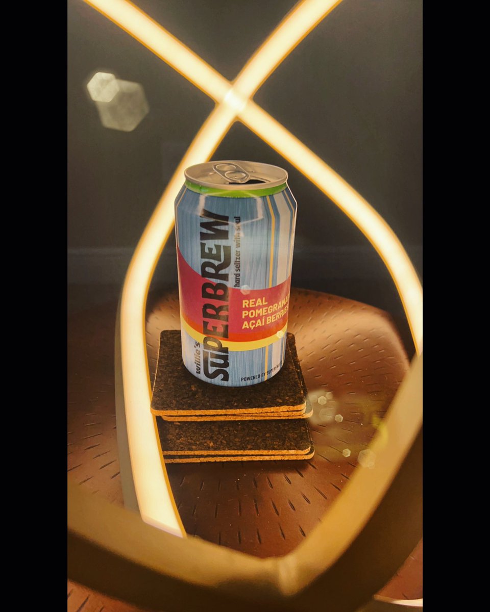 ErikaHilst1993's tweet photo. New drink, who dis? @drinksuperbrew #seltzer #drink #alcohol #yummy #lights #superbrew #fruity #cleanocean #beachy #florida #can https://t.co/D2xQ1wQOF5