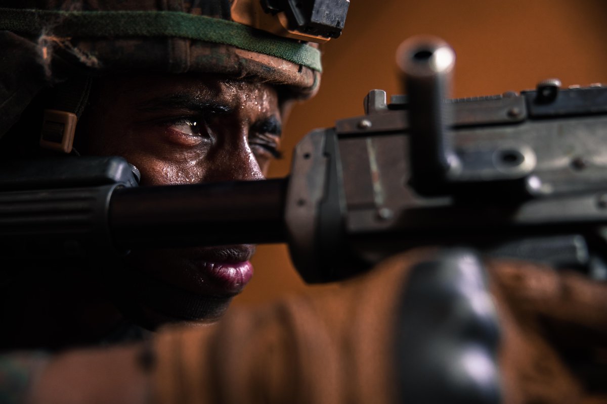 MCB_Hawaii's tweet photo. Leading by Example

📍 Marine Corps Training Area Bellows 

U.S. Marines in an Advanced Infantry Marine Course, Advanced Infantry Training Battalion, SOI-West, Hawaii Detachment conduct an urban operations exercise.

#USMC #Marines #MCBH #MCTAB #ProduceReadiness #ProjectPower https://t.co/y9koh4nNrh