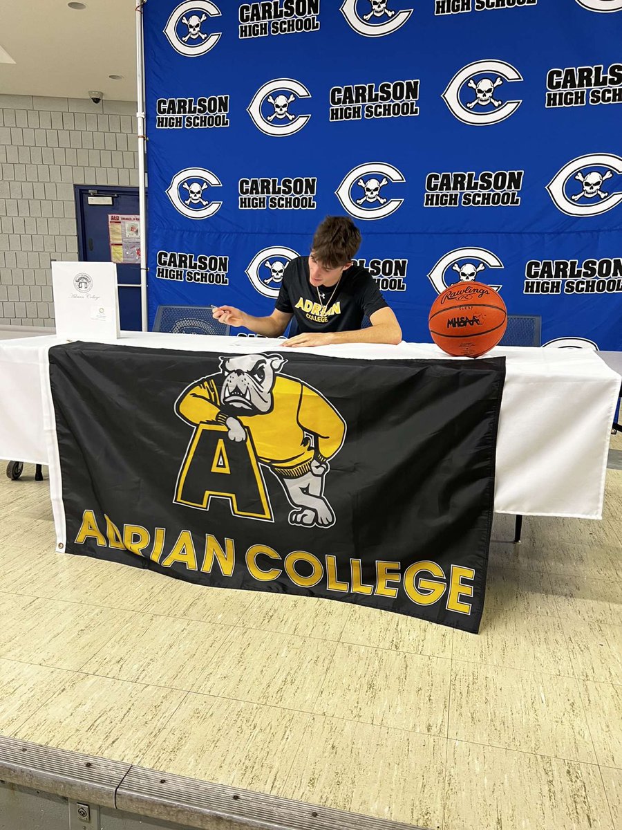 Jake Slezinger tweet media