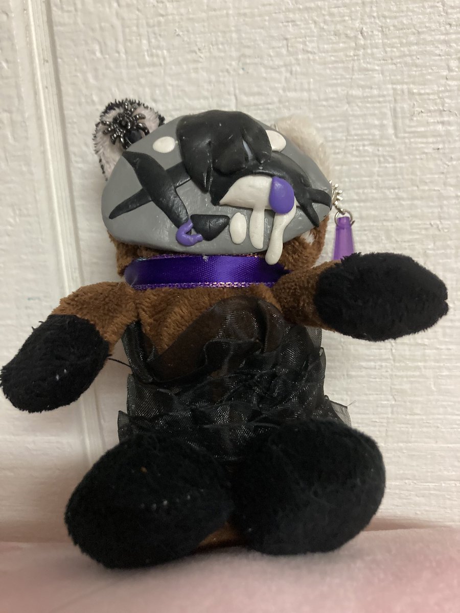 ProjectBadlands's tweet image. Just made this set of cuties today 💗💗💗 might start selling on Etsy so keep an eye out!  #clayfacedoll #clayfaceplush #clayfaceplushie