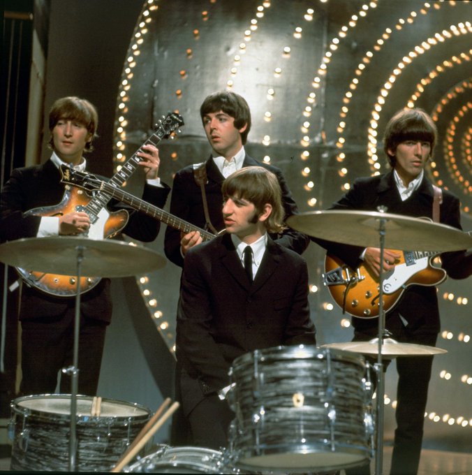 crockpics's tweet photo. The Beatles https://t.co/dkH4anaBDy