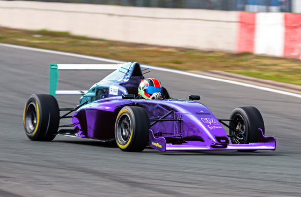 SanjayBrahmawar's tweet photo. Proud to announce @SoftwareAG’s new sponsorship agreement w/ the Electric Racing Academy (ERA) as the exclusive title partner for the European race schedule in 2022. Looking forward to some exciting racing this year, &amp; together race towards a more connected and sustainable future https://t.co/NcKaCX6lIW
