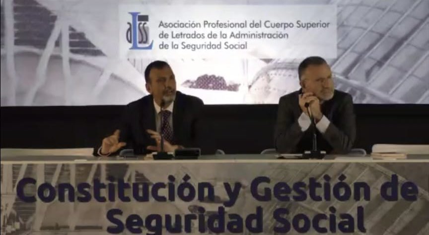 LetradosSegSoc's tweet photo. Continúan nuestras jornadas con la ponencia del profesor Enrique Lluch Frechina, que nos habla de las características del actual modelo económico desde una visión crítica del mismo. https://t.co/l9B9hnH8L3