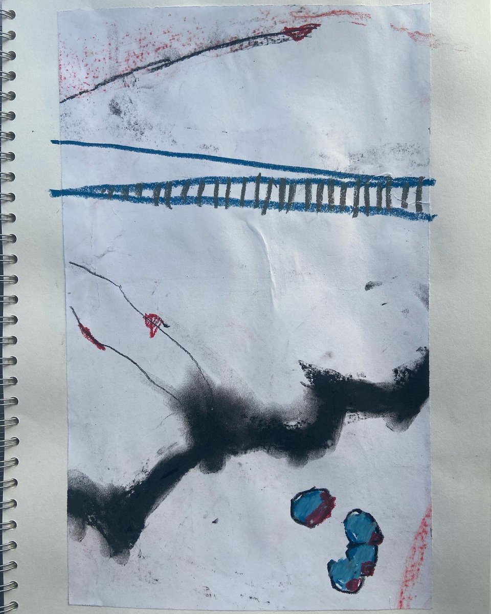 paulnwakelam's tweet photo. 2nd instalment of sketchbook filled with crops & collages with new marks from large scale drawing workshops
On the bus to @GeneralOffice12 for the next workshop right now!
#largescaledrawing
#drawingworkshop
#sketchbook
#collage
#mixedmedia
#abstractart
#worksonpaper https://t.co/c0JMtLxJUP