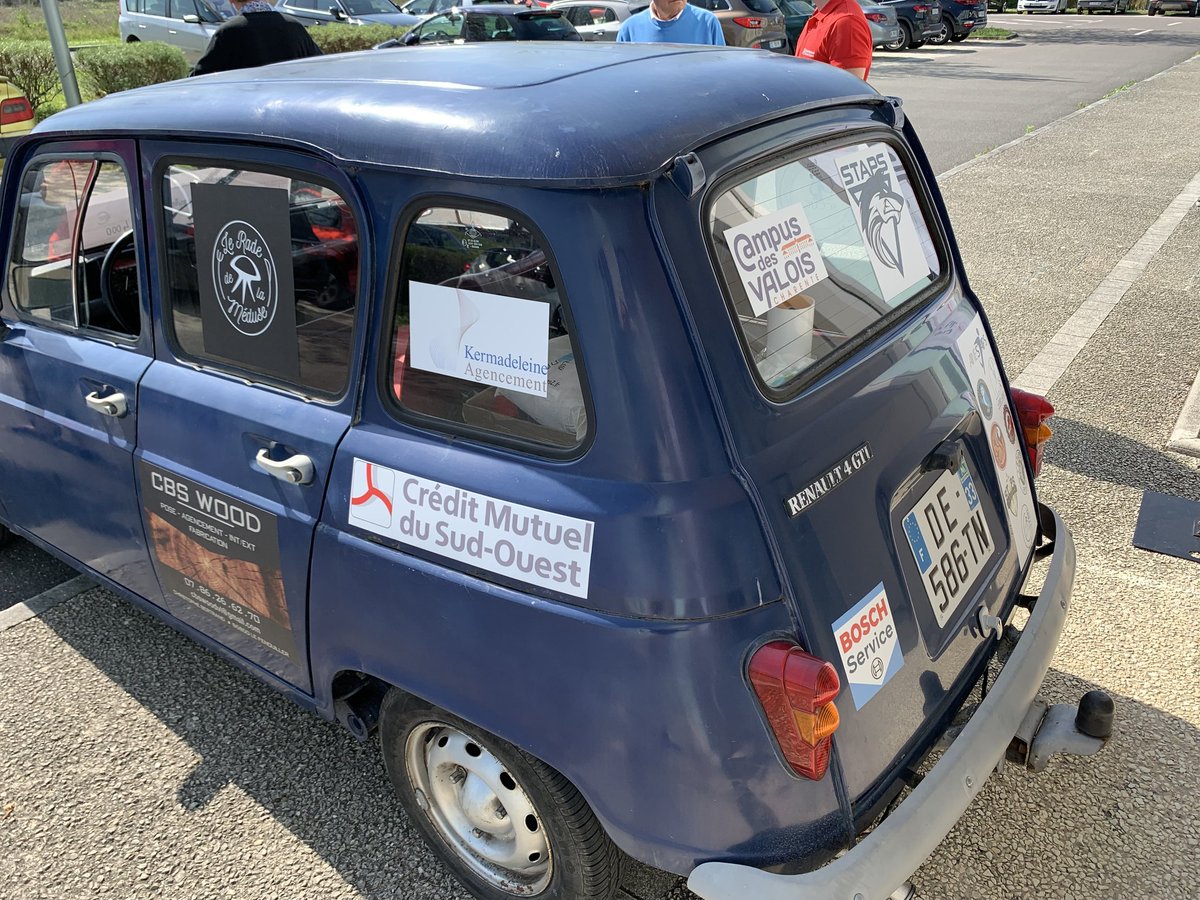 Le départ du <a href="/4L_Trophy/">4L Trophy Officiel</a> est donné !! L'agence Victor Hugo soutient l'équipe des #Pépésencavale, avec la participation des agences <a href="/Cmsohdv/">CMSO Hôtel de ville</a> <a href="/CmsoSillac/">CMSO Angoulême Sillac</a> et Gond Pontouvre. Cette belle aventure humaine et solidaire a lieu du 5 au 15 mai, en direction du Maroc  <a href="/CMSOsecteur16_1/">CMSO secteur 16.1</a>