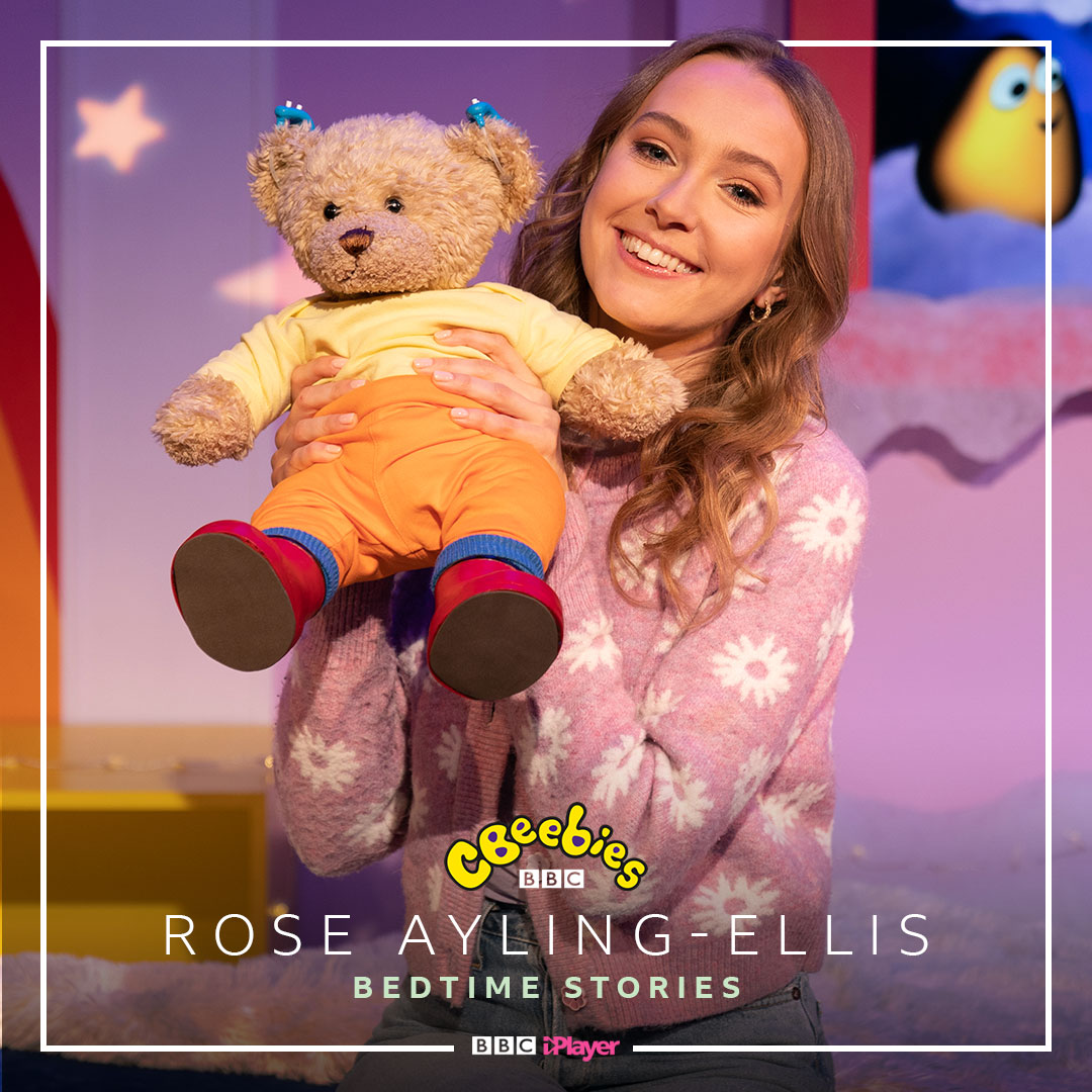 CBeebiesHQ's tweet photo. Join @RoseAylingEllis for a #DeafAwarenessWeek story! ❤️

She's signing Can Bears Ski? by @RaymondAntrobus &amp; @PollyDunbar in British Sign Language 🧸

Tune in at 6:50pm on Sun 8th May 🙌

#CBeebiesBedtimeStories
@BBCStrictly 
@BBCEastEnders https://t.co/4esUh1O297