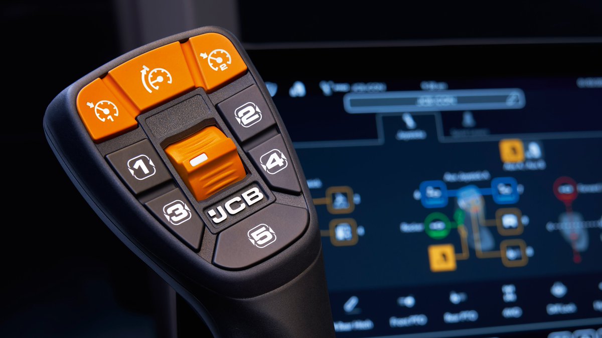 JCBagriculture's tweet photo. Consider the job done. The #JCB Fastrac iCON with the new iCON control system keeps sophisticated technology simple. Discover more: https://t.co/oryGciYKPE. https://t.co/yv74sufCyE