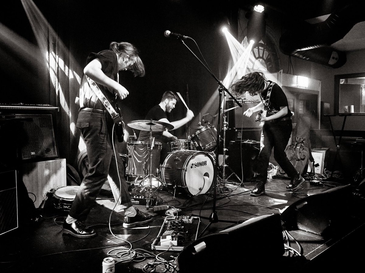 Huge thanks to everyone that came to see us at <a href="/thelanesbristol/">The Lanes, Bristol</a> alongside VEIK and Quade the other night!
Tonight we play @LouisianaBris with Birdfeeder and Bad News First

Tickets are still available here: skiddle.com/whats-on/Brist…
📸- <a href="/SimonHolliday/">Simon Holliday</a>