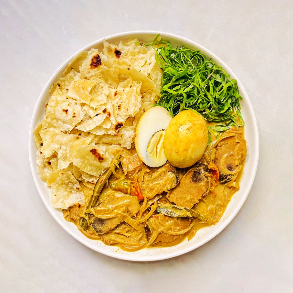 Valhomas Bis Riha prepped using Sihthi Maldivian Spice Blend.
By: FoodnessBySaa
#sihthi