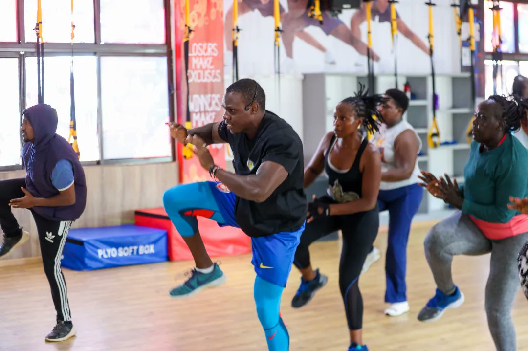 RupazFitness's tweet image. Don&apos;t just show up, show out

#fitnessinstructors #fitnessclass #studioclass #gym #workout #fitnessmotivation #rupazhealthnfitnesscentre #rupasmall #eldoret