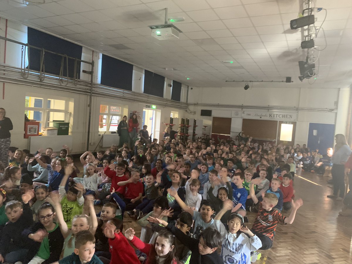 haslucksinfo's tweet photo. @haslucksinfo are excited watching @ChazfogMBE playing for @NorthernIreland in The CP World Cup #anythingispossible https://t.co/7iAlrA9RS7