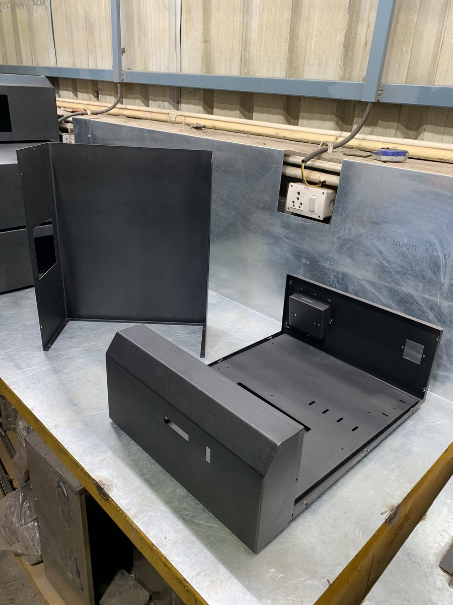 LaserTechnic's tweet photo. Electronic Cabinets.

Need custom #sheetmetal #fabrication? DM us.

#sheetmetalfab #cabinets #metalcabinets #enclosures #metalenclosures #sheetmetalfabrication #metalfab #metalfabrication #sheetmetalwork #bespoke #MadeInIndia #metalwork #Metalworking #lasertechnic_in #noida https://t.co/2IdAEViC4R