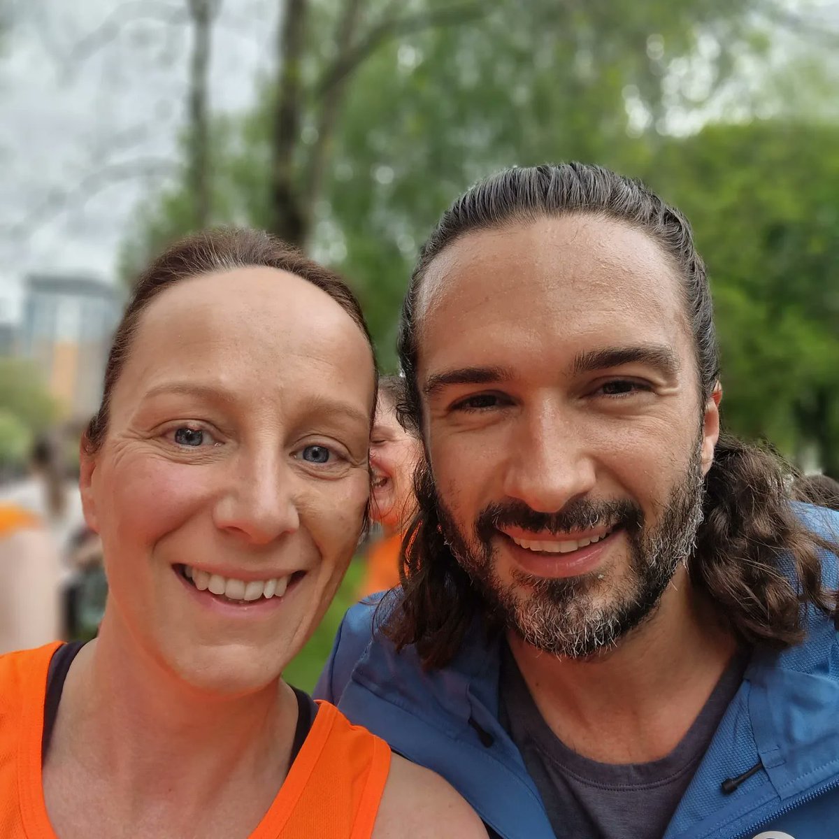 helloMovePR's tweet photo. Just a casual 5km with @thebodycoach this morning! Amazing to see just how brilliant he is at inspiring people to get active for both their physical &amp; mental health 👏 https://t.co/5vGPV6Ffcl
