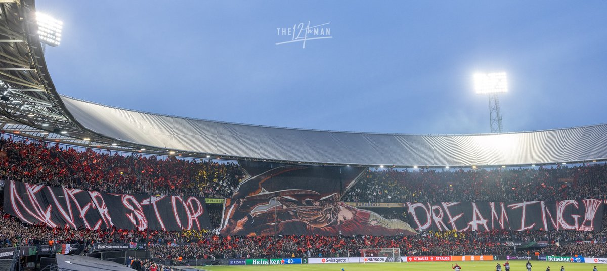 Lunatic_News's tweet photo. "NEVER STOP DREAMING" 

Finaleeeeeeeeeeeeeeeee!!! ❤️🤍

📸 @Twaalfde_Man 

#Feyenoord #RoadtoTirana #MARFEY #Cupfighters https://t.co/Rsa6dIpbep