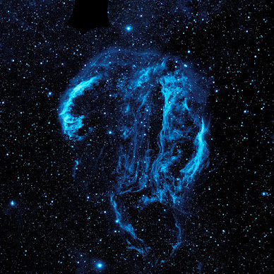 mpax1's tweet photo. Nebula are masterpieces of art in space. #space #nebula https://t.co/X0fA0jKMr4 via @DarylDevore https://t.co/sybqOMuGTG