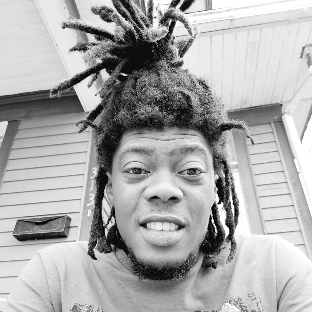 zoeboiii's tweet photo. #NewProfilePic https://t.co/YBBLkboWDE