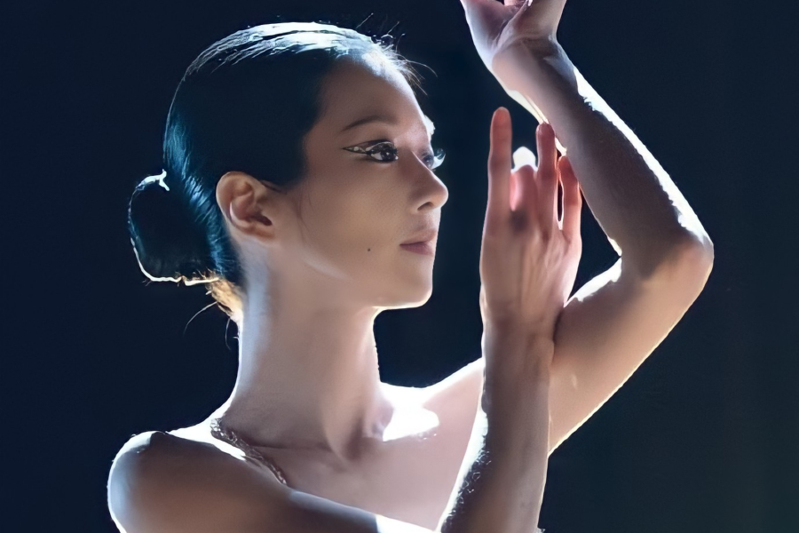 #SeoYeJi Shows The Graceful Charms Of A Vengeful Woman In Upcoming Drama “#Eve”
soompi.com/article/152504…