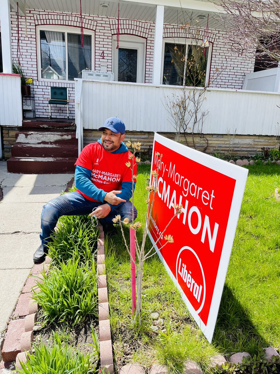 SheikhMAnwarHo1's tweet photo. CHOLONA GURAY ASHEE 
VOTE 🗳 VOTE 🗳 VOTE 🗳 
VOTE 🗳 FOR Mary Margaret MACMAHON , MPP Candidate Beaches East York, VOTE 🗳 FOR LIBERAL PARTY. https://t.co/XcCyKPROzX