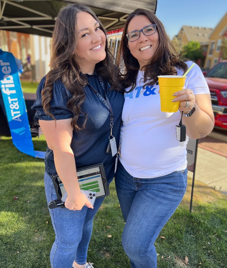 Cinco De Mayo Migration Event with a great team! Thank you all! 🇲🇽🇲🇽🇲🇽<a href="/IreneDSigler/">Irene Sigler</a> <a href="/JudyYQuintana/">Judy Quintana</a> <a href="/NTXEPGloriaD/">Gloria Diaz</a> <a href="/NTX_Market/">The NTX Market</a> #CONNECTEDCOMMUNITIES