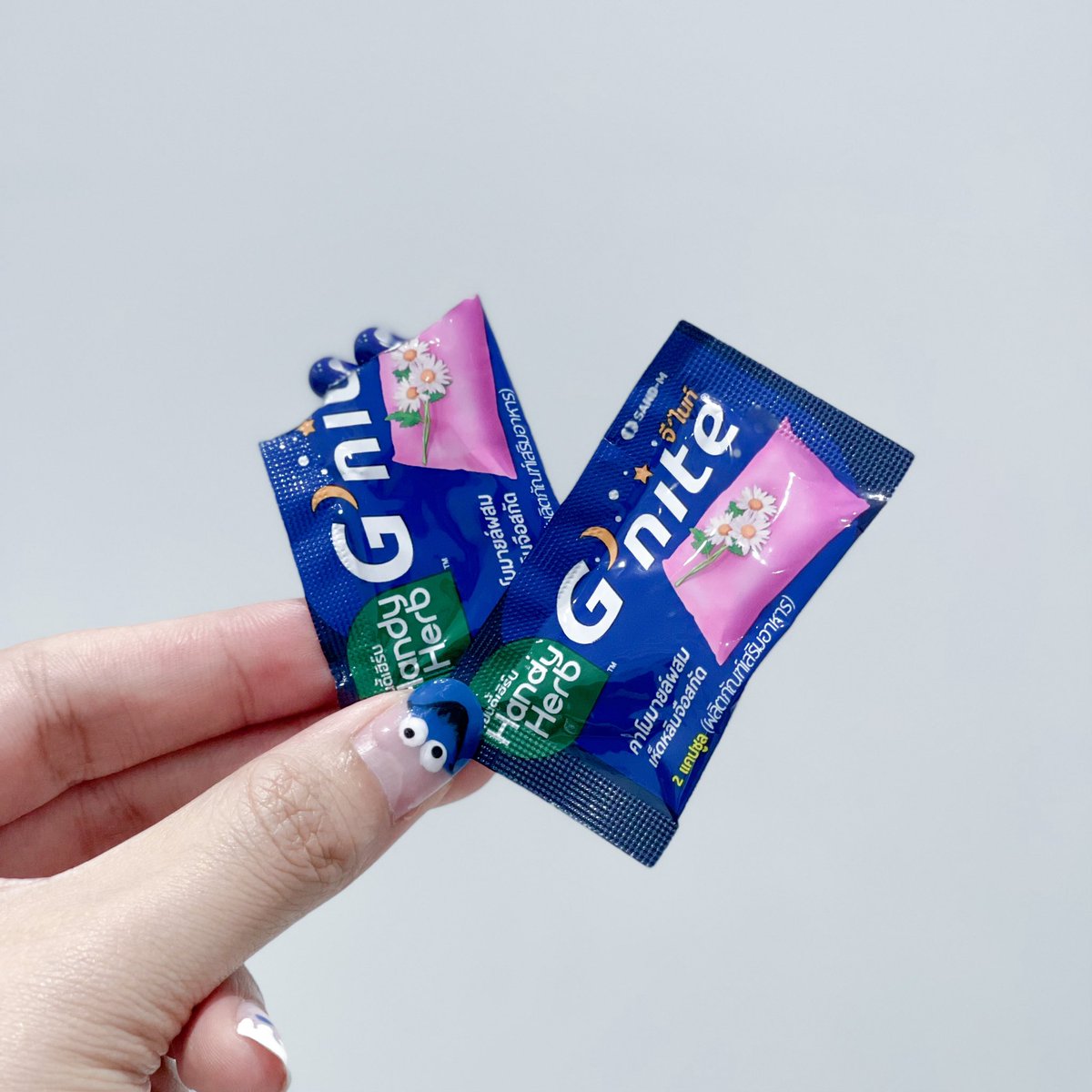 bbommx's tweet image. ช่วงไหนที่นอนไม่ค่อยหลับ นึกถึง G Nit เลย 2 เม็ดก่อนนอนแปปเดียวป๊อกเลย หลับสนิทหลับสบาย หลับลึกมาก ตื่นเช้ามาคือสดชื่นเลย ตัวช่วยที่ดีสำหรับคนนอนไม่ค่อยหลับ คนนอนยาก ควรมีติดบ้านไว้  #ปิดประตูความคิดหลับสนิททั้งคืน #ก่อนนอนคืนนี้ต้องGnite