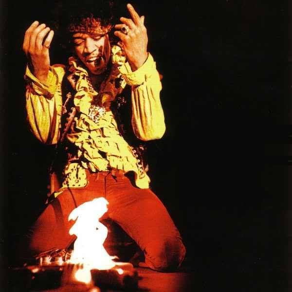 crockpics's tweet photo. Jimi Hendrix setting fire to his guitar live on stage https://t.co/BPgXLLqQuH
