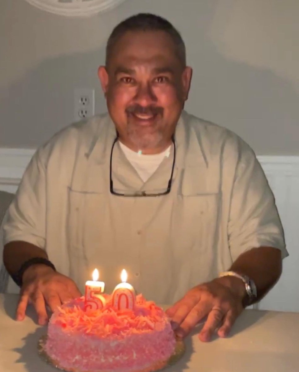 CoachD_Oline's tweet photo. I may be Turning 50 today but all my players still make me feel young! Happy that I get to be around to coach you all! Keep putting in the work and I’ll see you for spring ball!! #WinningAintEasy #HardWorkPaysOff #GHawkFootball https://t.co/fwLcFY4vn2