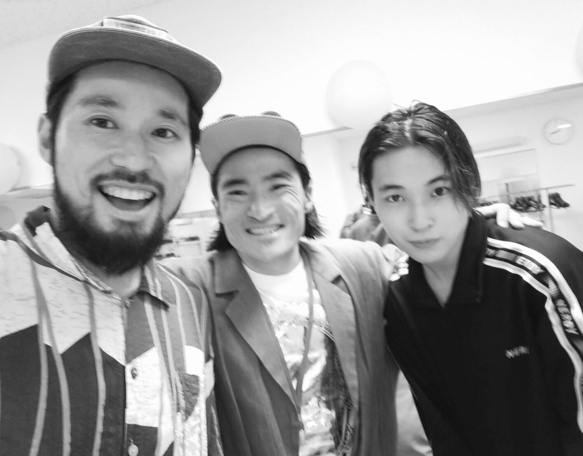 tuki_takamura_'s tweet photo. 👑UP AND DOWN👑
大宮大奨
川合ロン
高村月
🎵原摩利彦
TACT FESTIVAL 2022
×
ひびのこづえ
in 東京芸術劇場 シアターウエスト
無事5公演終了致しました。
お越しくださった皆様、本当にありがとうございました。
#tactfestival2022
#ひびのこづえ
#DANCE4 https://t.co/gIyezRlFNX