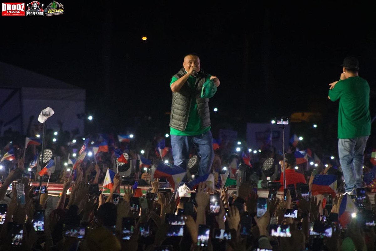 AndrewE_Dongalo's tweet photo. TAGUMpay thankyou for the love ❤️💚🎉 #tagum https://t.co/DDLUCMFRq5