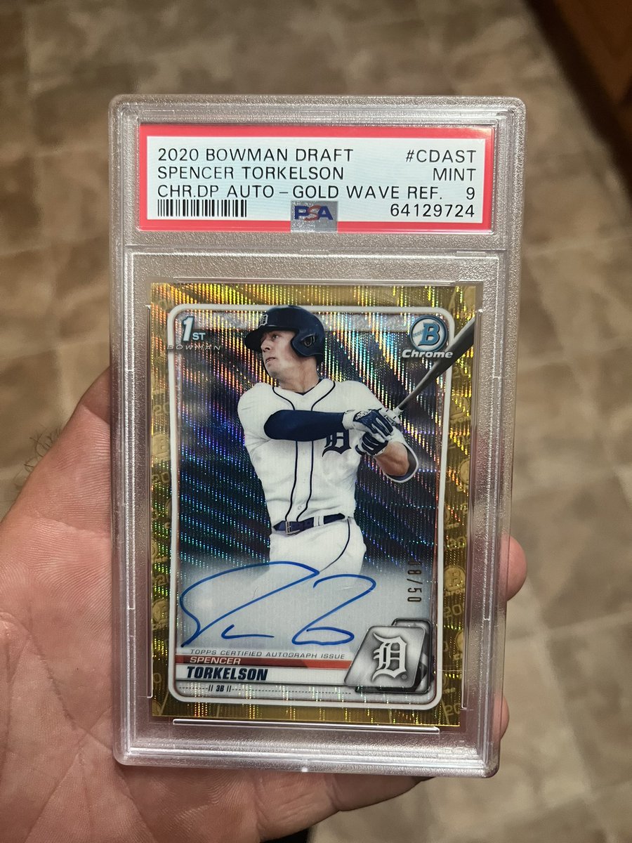 CrowleyNik's tweet photo. @CardPurchaser Just got back today from PSA https://t.co/ISU30lZDCs