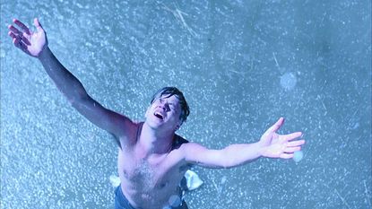 JanieJones1230's tweet photo. Regarding #prisonescapee, #CaseyWhite, how hard can it be to find someone who's 6'9" tall? Then again, 6'5" #AndyDufresne didn't have a problem traveling down to 
 #Zihuatanejo, once he finally got out of #Shawshank. https://t.co/qXr7AeBkRm