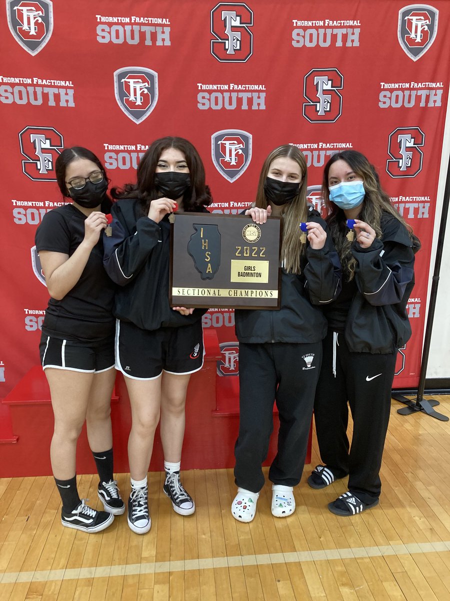 TFSo_Athletics's tweet photo. Congratulations to the doubles teams of Azul Rodriguez and Val Sandoval, 2nd place, and Paige Drewno and Carla Martinez, sectional champs, for advancing to the IHSA state finals. #statebound #redwolvepride https://t.co/oA1qX6ddKB