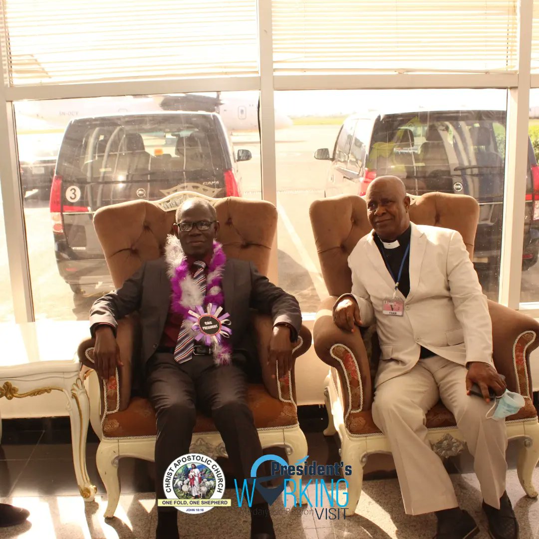 CACWORLDNEWS's tweet photo. CAC PRESIDENT'S 5-DAYS WORKING VISIT TO MEDAIYESE REGION
DAY ONE:
Arrival of the President, Pastor SO Oladele and his entourage at Nnamdi Azikiwe International Airport, Abuja
#CACPresidentialWorkingVisit
#CACPresidentWorkingVisit
#CACMedaiyeseRegion
#CACPresident
#CACNews https://t.co/QI6Zxk9pGp