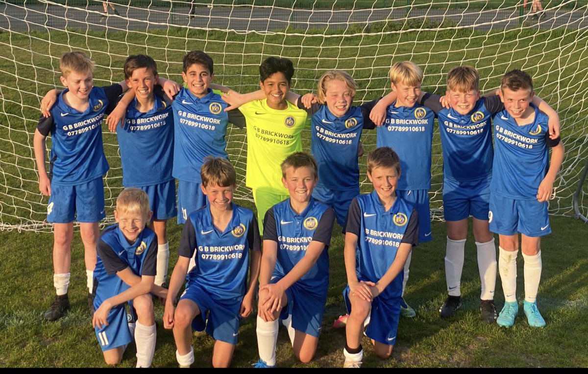 StAlbansSchools's tweet photo. Huge congratulations to our Blues, who played @wokingpsfa in the Geoff Richards League and won 3-1 (Roache, Dingwall, Iacobucci) and therefore were crowned CHAMPIONS for only the 2nd time. Well done to all. So proud and a great achievement @NPMetcalfe @psdf7 https://t.co/WYNVx4Mexv
