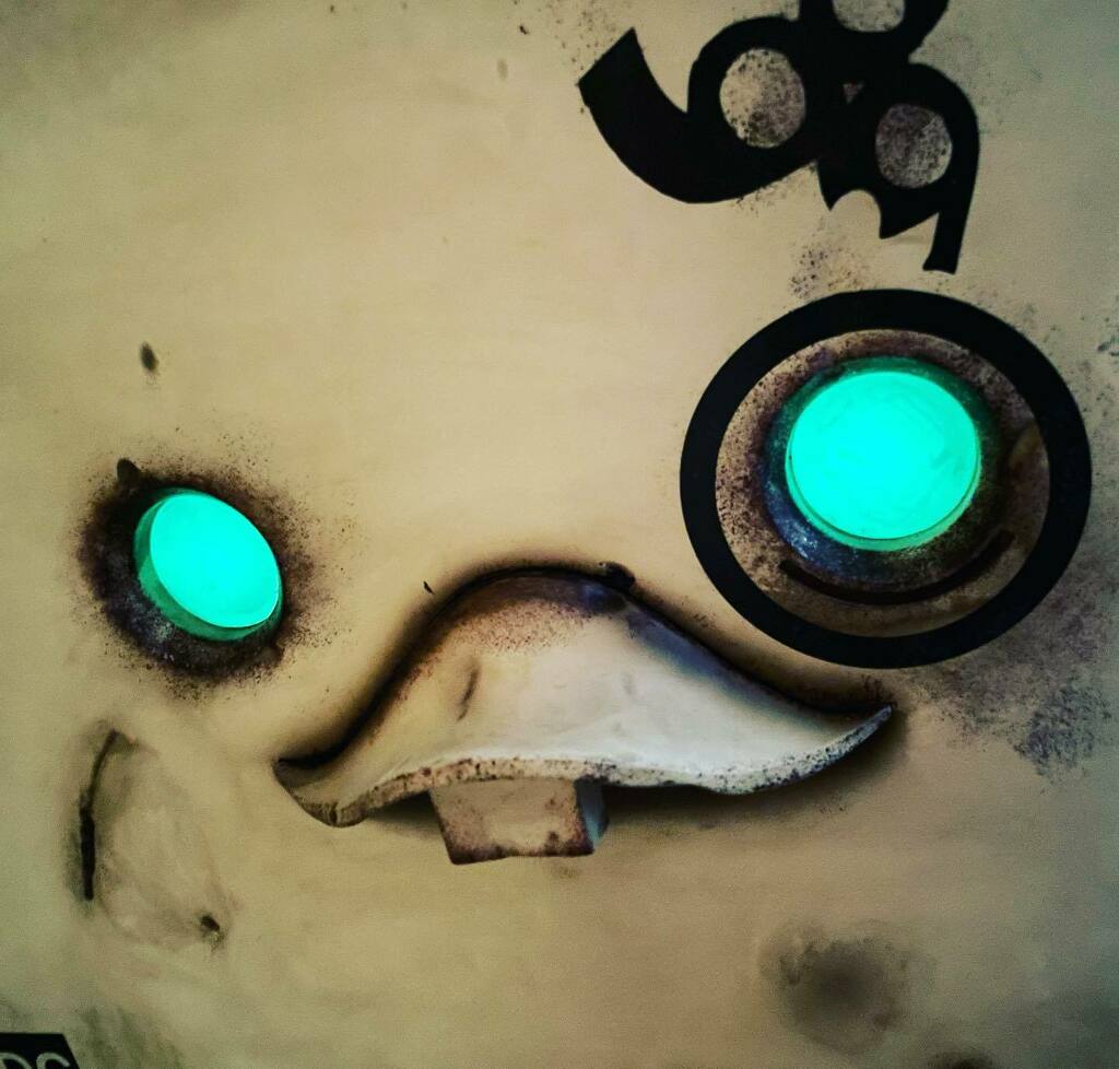 yamazaru123's tweet photo. 目が光る⁉️
#growinthedark #squaremk5 #wwr #wwr2 #underversehq #underverse #threea #threeatoys #lifesizetoys https://t.co/yFMoWEkKF1 https://t.co/RC6ZAdZiRH