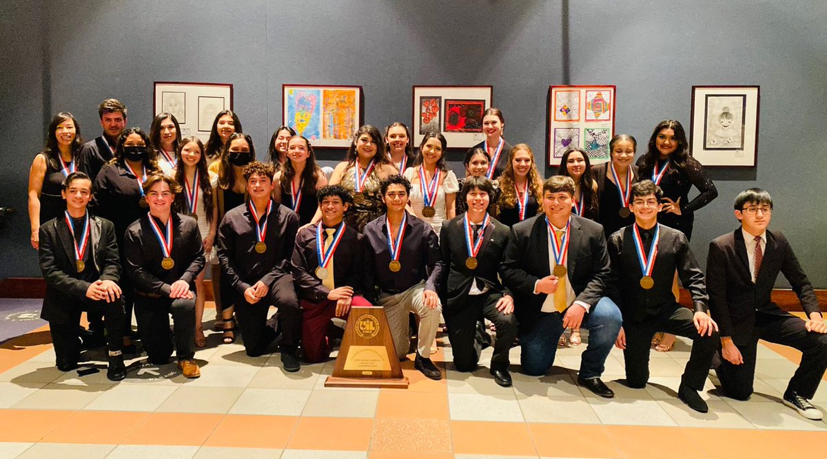 TMHSThespians's tweet photo. 3rd place in the State! #4a #OAP #tulosomidway #tmtheatre https://t.co/rHawgand3r