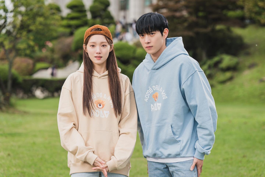 Soompi on Twitter "LeeSungKyung And KimYoungDae Are Swept Up In