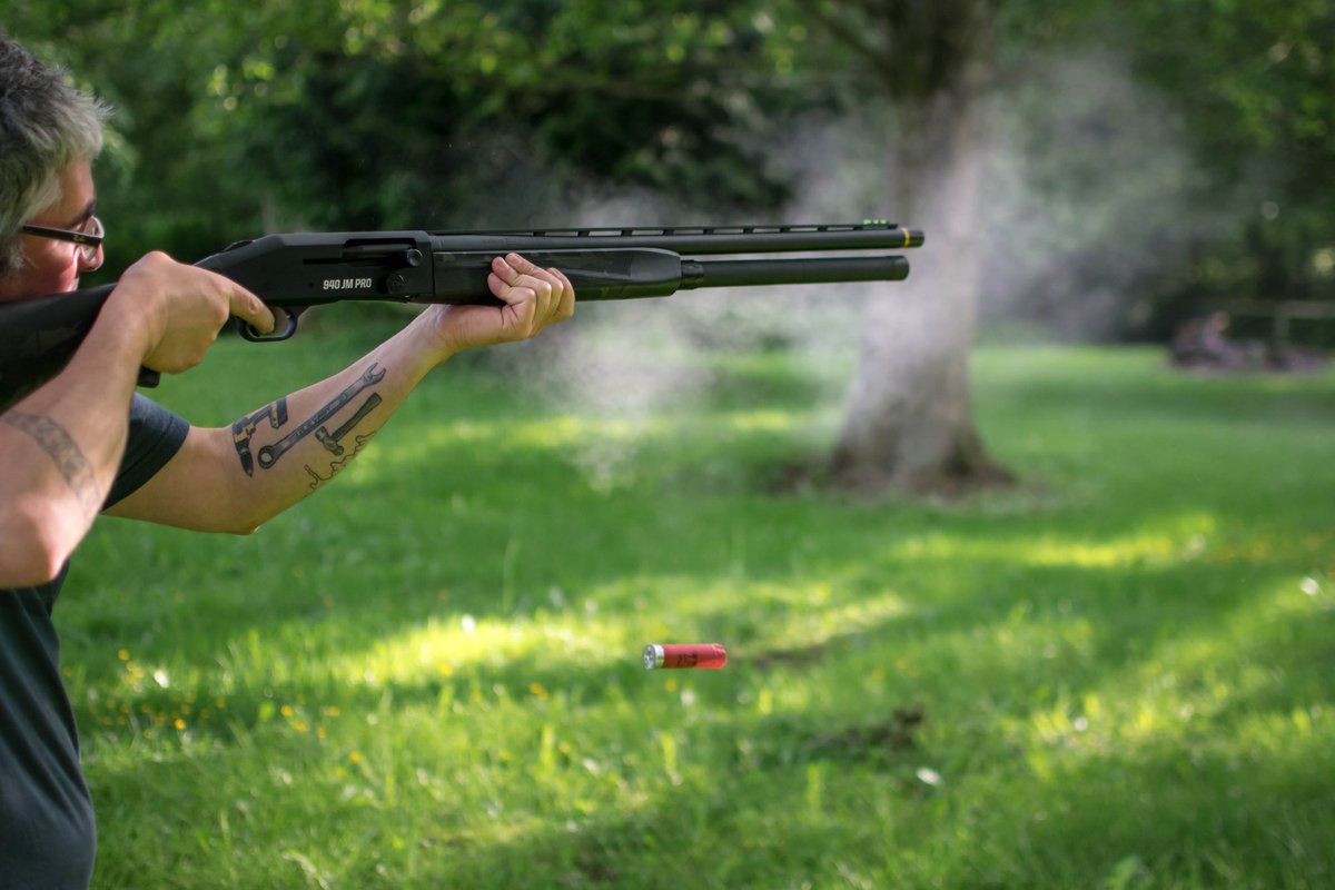 MossbergCorp's tweet image. Shoot fast! What are you running at the range today? #Mossberg #940JMPro