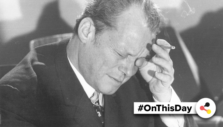 #OnThisDay in #Germany: In 1974, Willy Brandt officially announces his resignation as Chancellor of the Federal Republic of Germany after a meeting of the SPD leadership because of the affair involving the GDR agent Günter Guillaume in his cabinet.

#OTD #GermanHistory #Brandt
